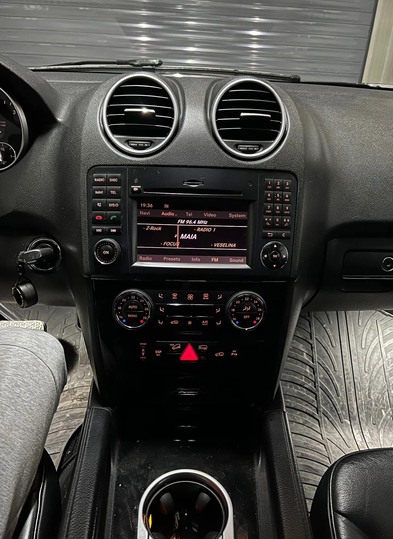 Mercedes-Benz ML 320  - изображение 5