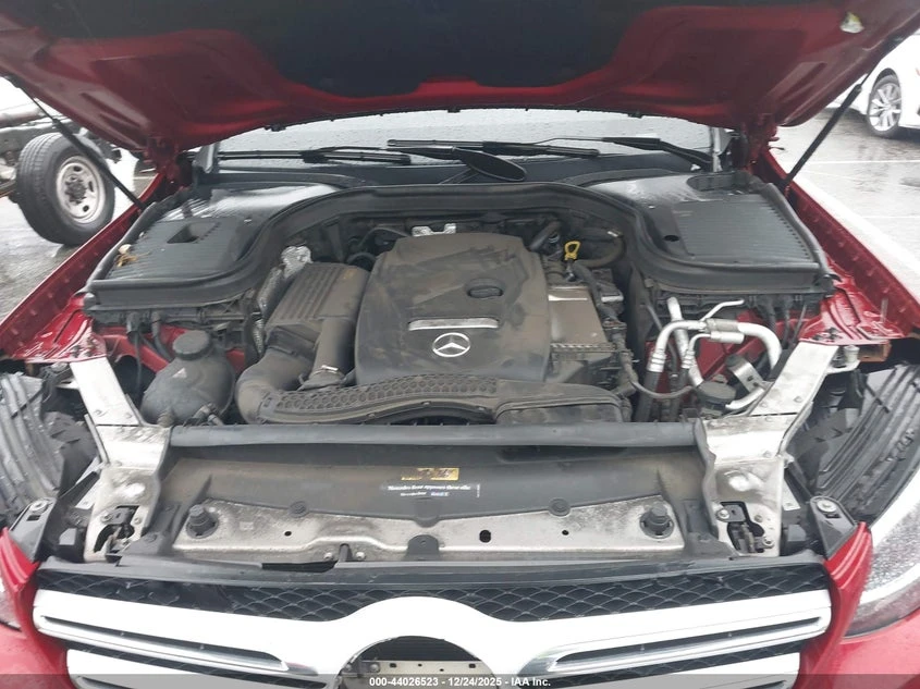 Mercedes-Benz GLC 300 2.0L I-4 DI, DOHC, VVT, TURBO, 241HP 4X2 Drive | Mobile.bg � ����������� 10