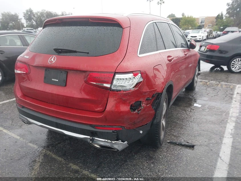 Mercedes-Benz GLC 300 2.0L I-4 DI, DOHC, VVT, TURBO, 241HP 4X2 Drive | Mobile.bg � ����������� 4