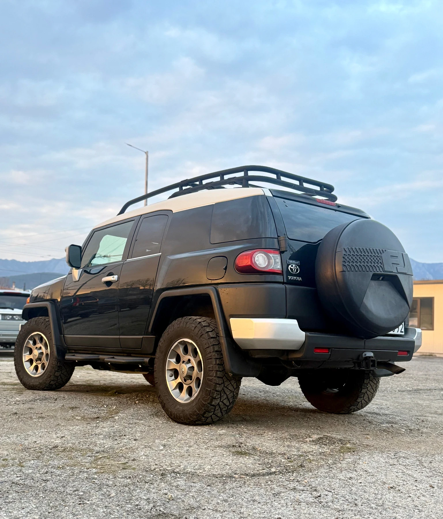 Toyota Fj cruiser Toyota fj Cruiser 2013 4x4 gas dif lock crol comtr | Mobile.bg � ����������� 4