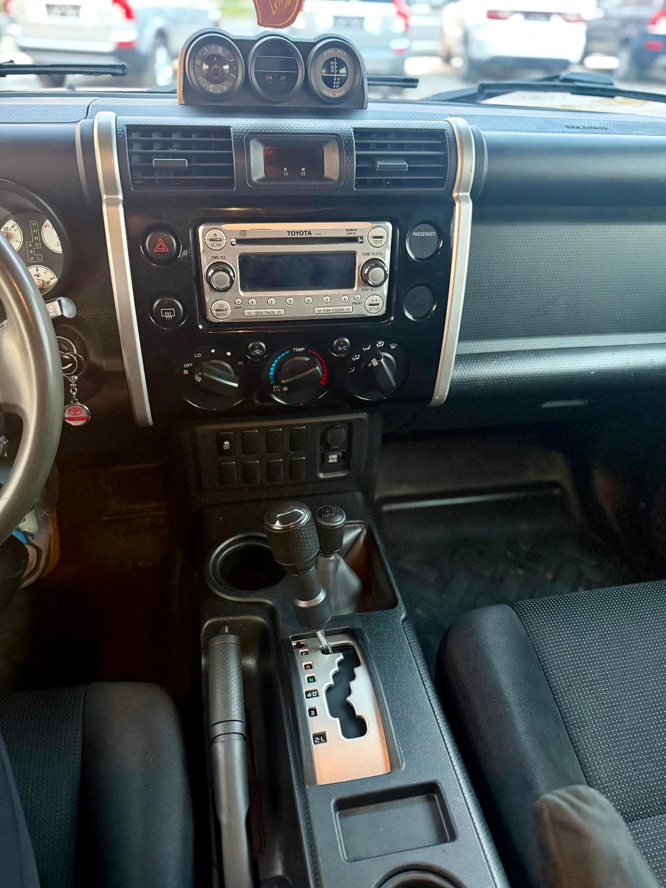 Toyota Fj cruiser Toyota fj Cruiser 2013 4x4 gas dif lock crol comtr | Mobile.bg � ����������� 10