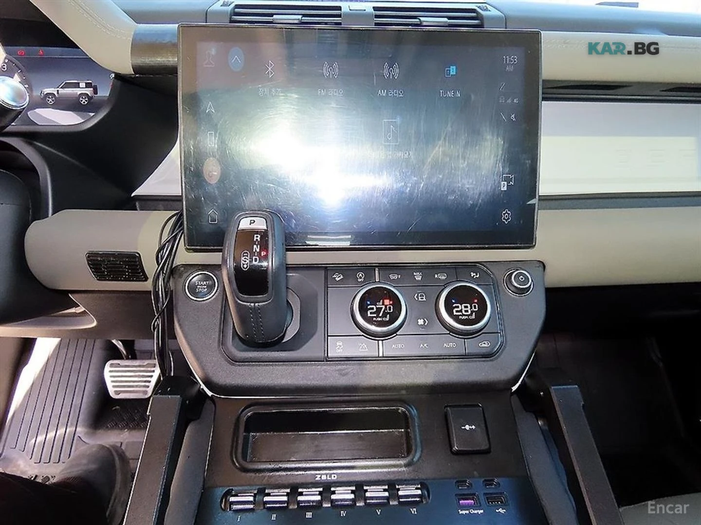 Land Rover Defender D250 SE* 360 KAM* КОЖА* ПОДГРЕВ* ПАНОРАМА, снимка 11 - Автомобили и джипове - 54567641