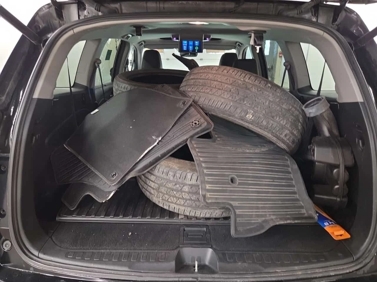 Honda Pilot TOURING 8 PASSENGER| AMBIENT| 2 КЛЮЧА| , снимка 14 - Автомобили и джипове - 54930502