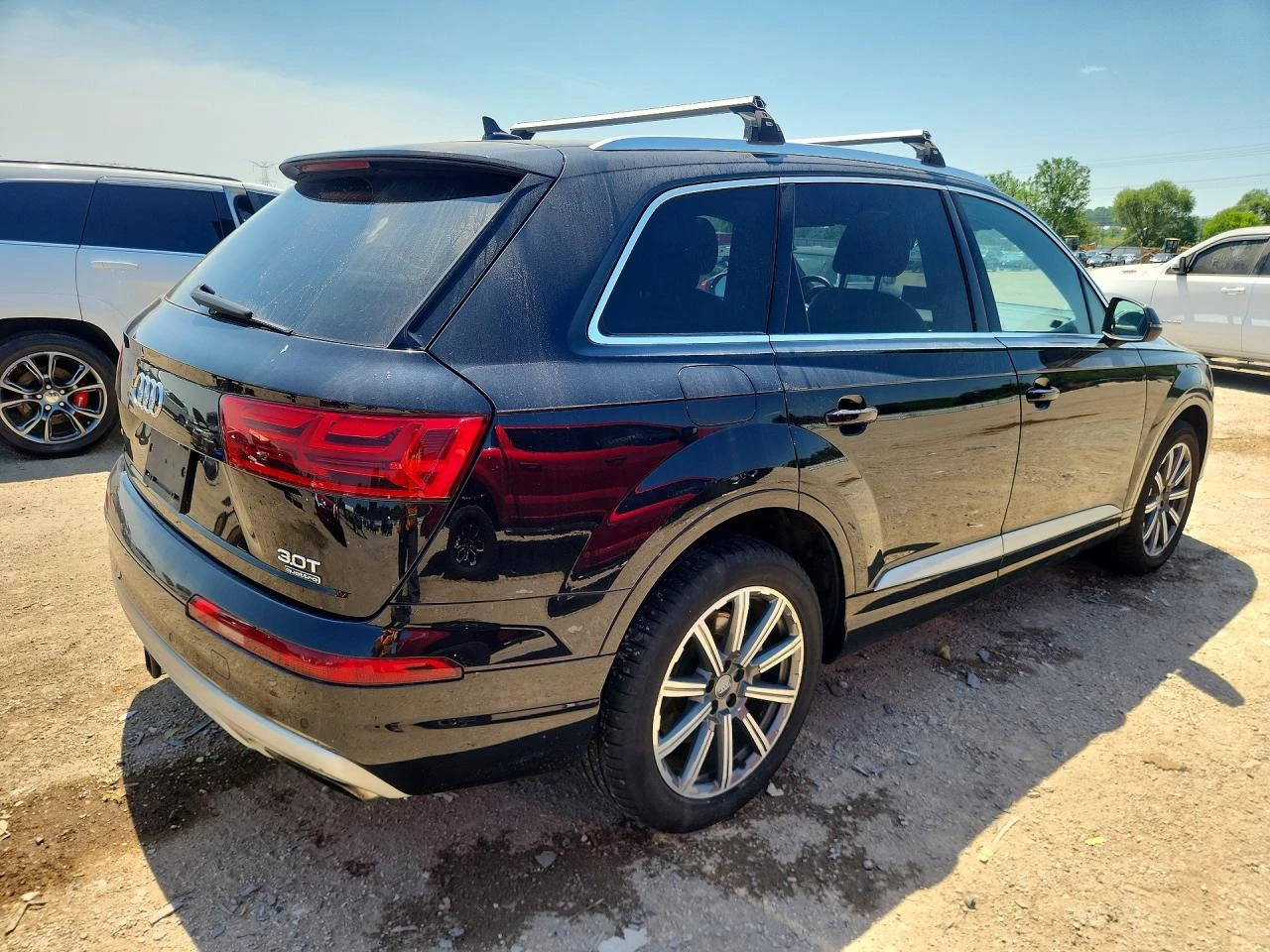 Audi Q7 PRESTIGE* BOSE* MATRIX* HUD* DISTRONIC* PANO* FULL, снимка 6 - Автомобили и джипове - 55838080