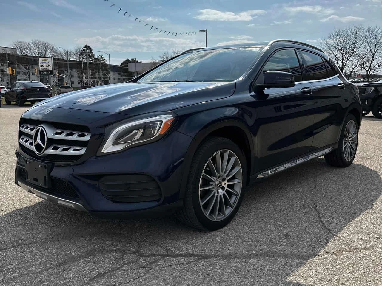 Mercedes-Benz GLA 250 * АВТОКРЕДИТ * ГЛАВНО ПРЕДСТАВИТЕЛСТВО