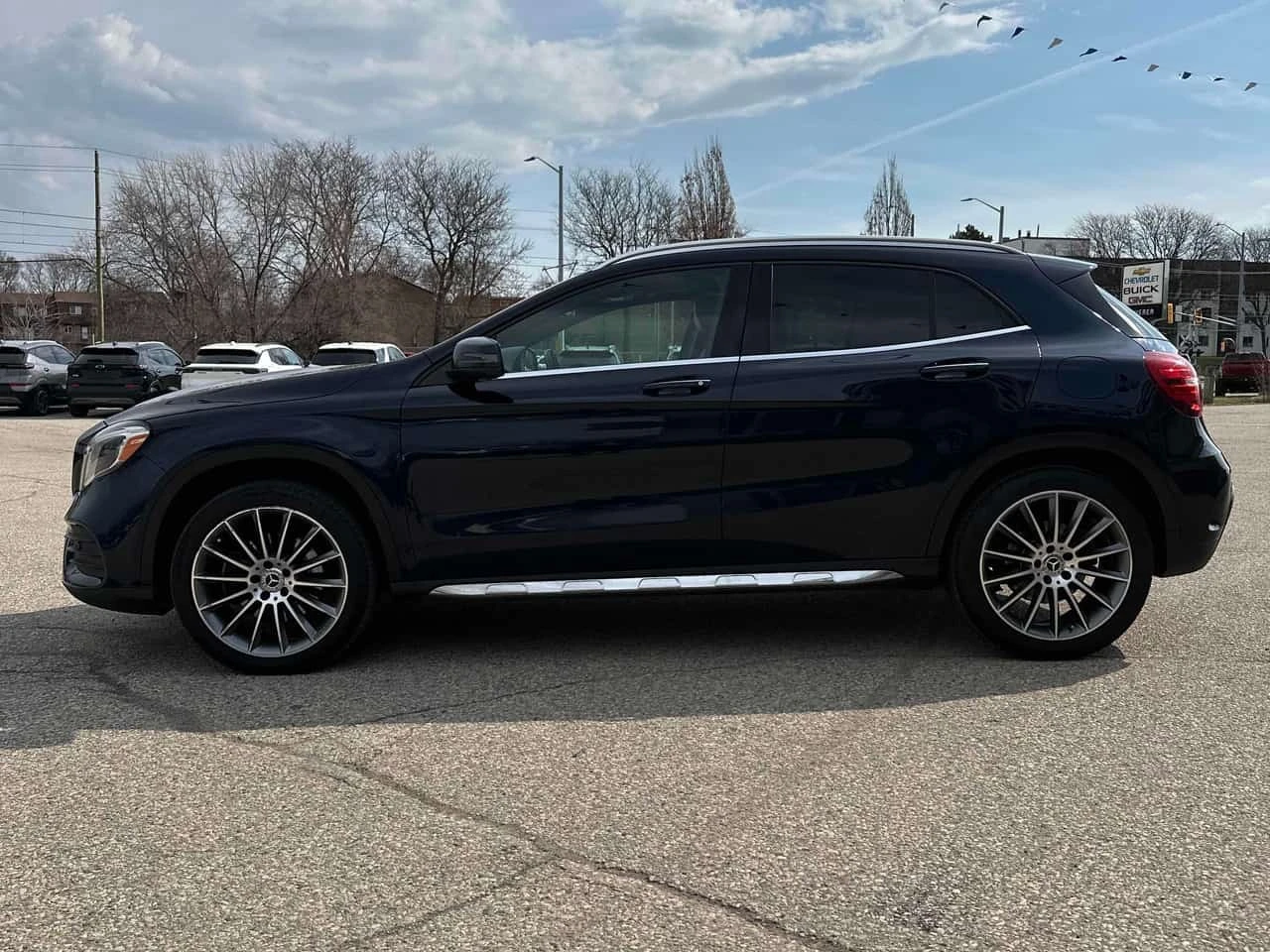 Mercedes-Benz GLA 250 * АВТОКРЕДИТ * ГЛАВНО ПРЕДСТАВИТЕЛСТВО, снимка 8 - Автомобили и джипове - 56182032