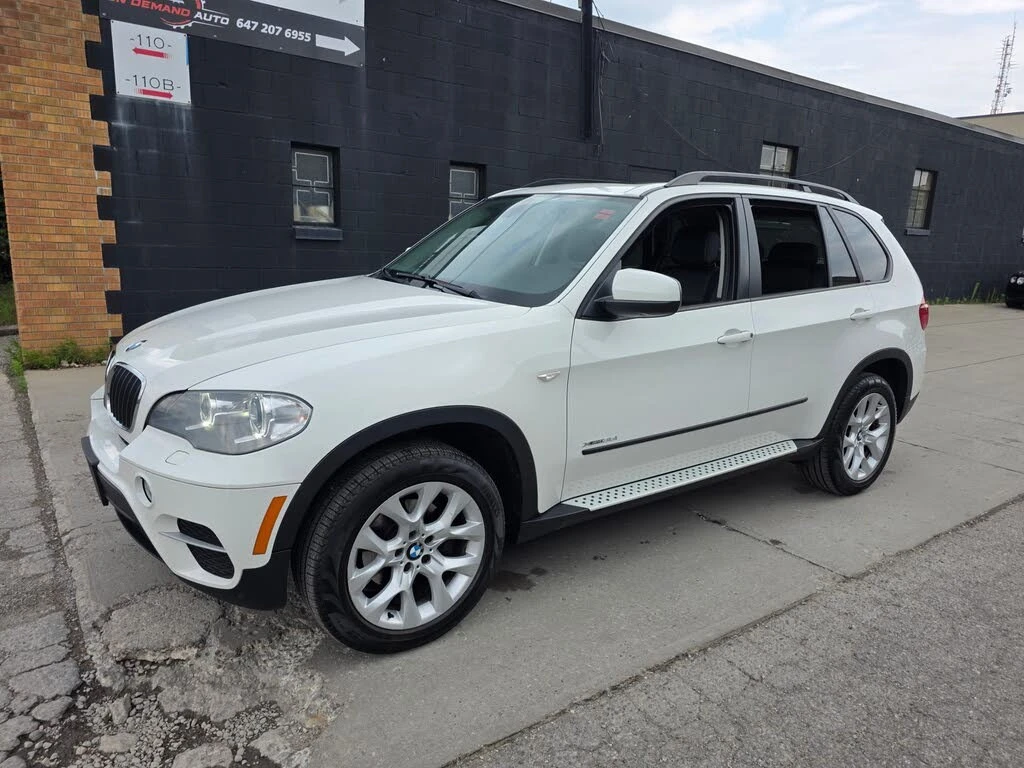 BMW X5 xDrive35i * Панорама * АвтоКредит (ЦЕНА ДО БГ)