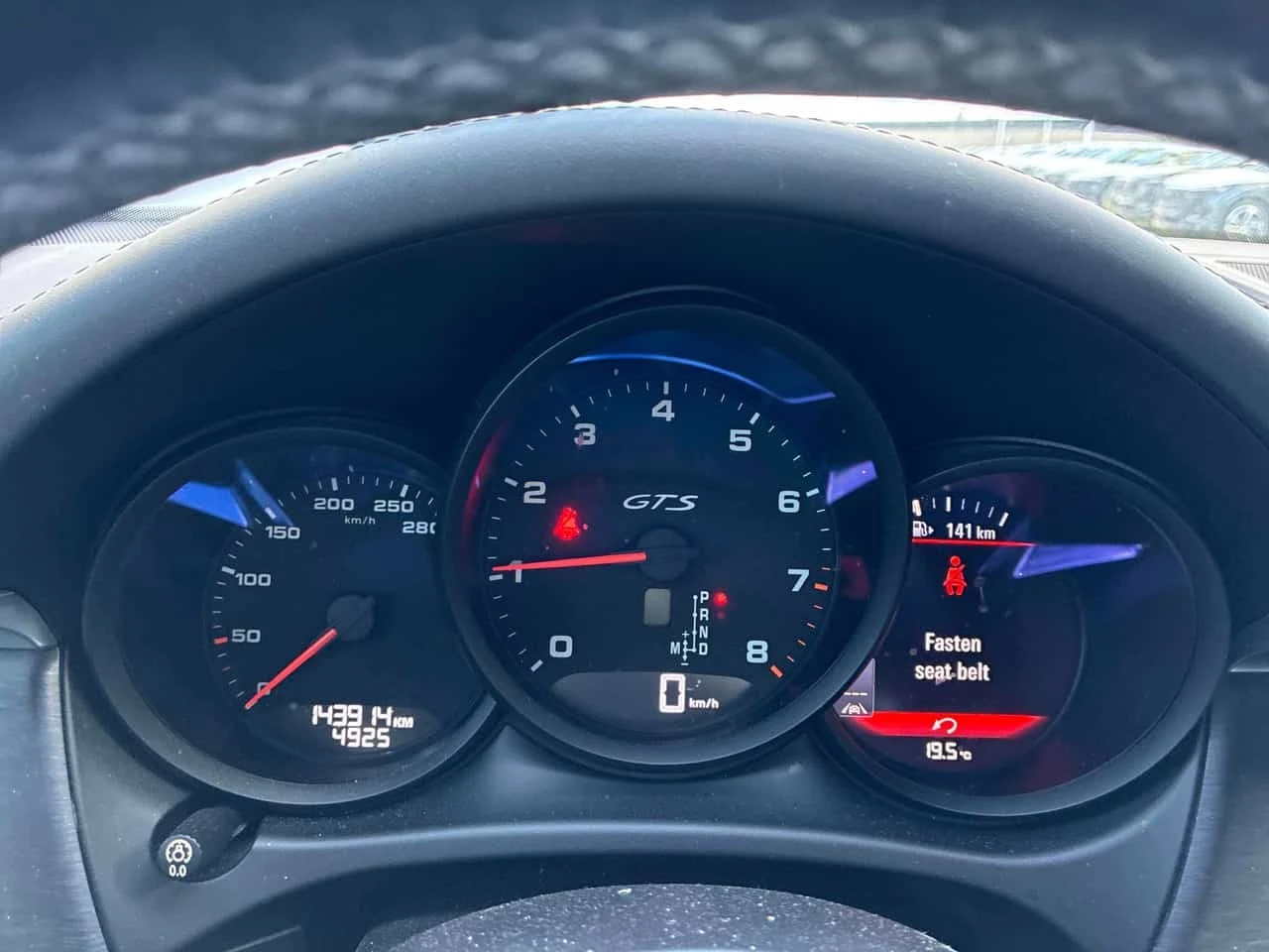 Porsche Macan GTS  CARFAX, снимка 8 - Автомобили и джипове - 56238984