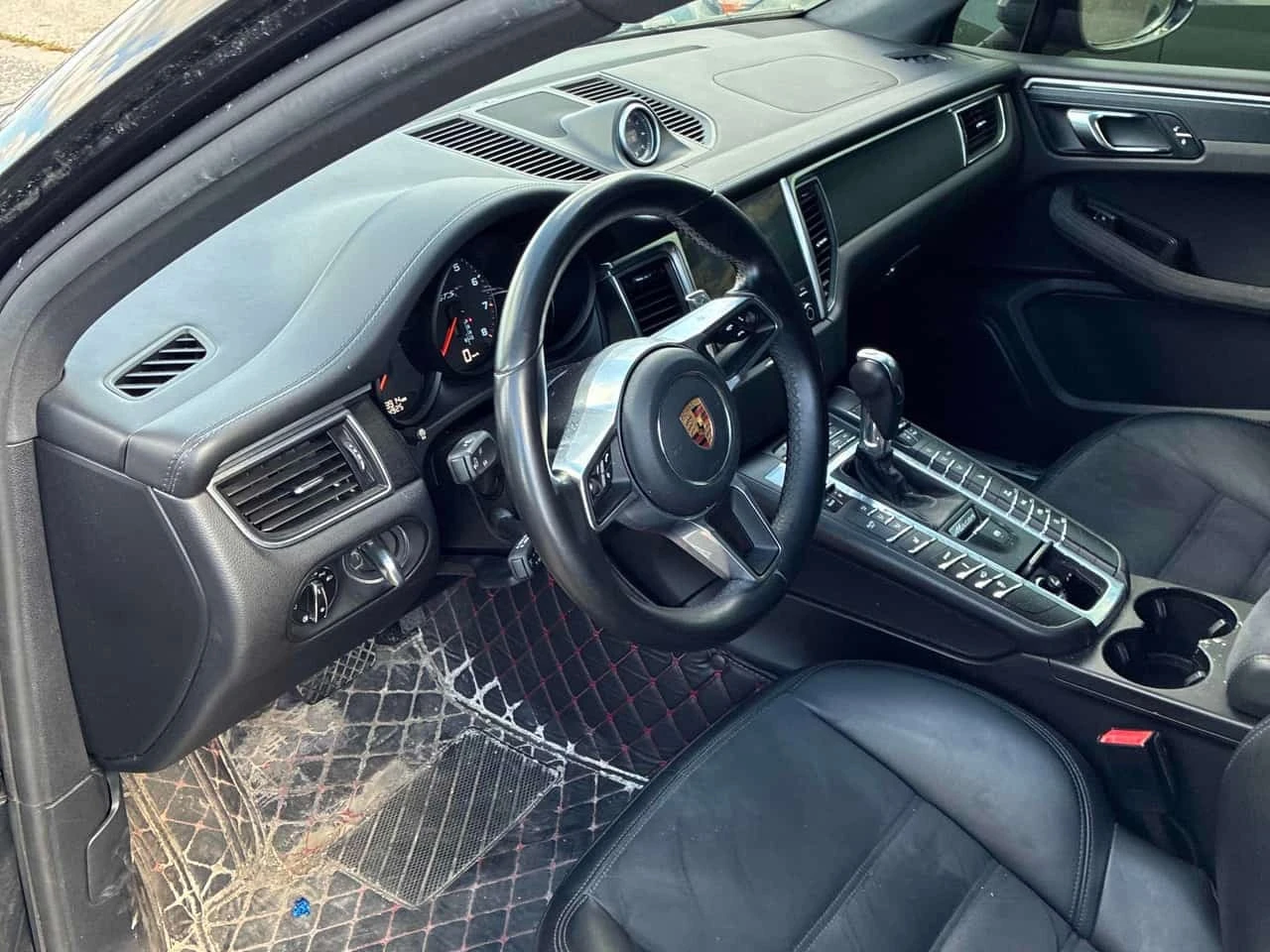 Porsche Macan GTS  CARFAX, снимка 5 - Автомобили и джипове - 56238984