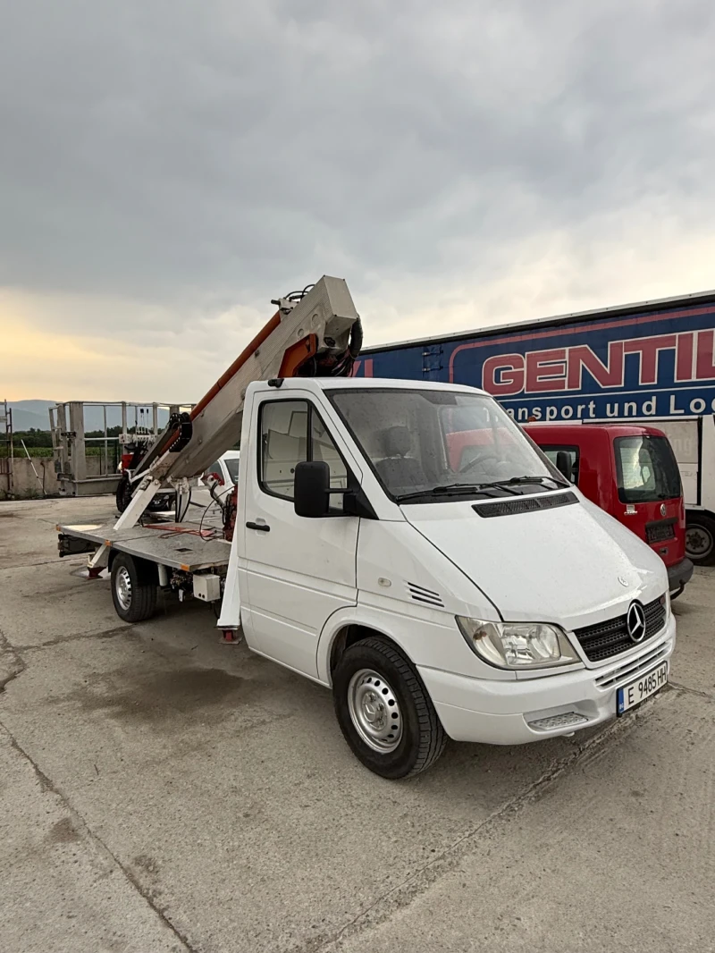 Mercedes-Benz Sprinter 311 Телескопична вишка 17м, снимка 6 - Бусове и автобуси - 50823367