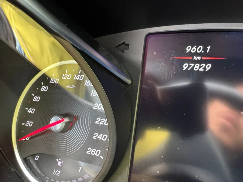 Mercedes-Benz V 250, снимка 17 - Бусове и автобуси - 53446693