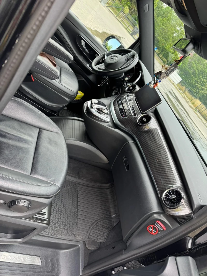 Mercedes-Benz V 250, снимка 12 - Бусове и автобуси - 53446693