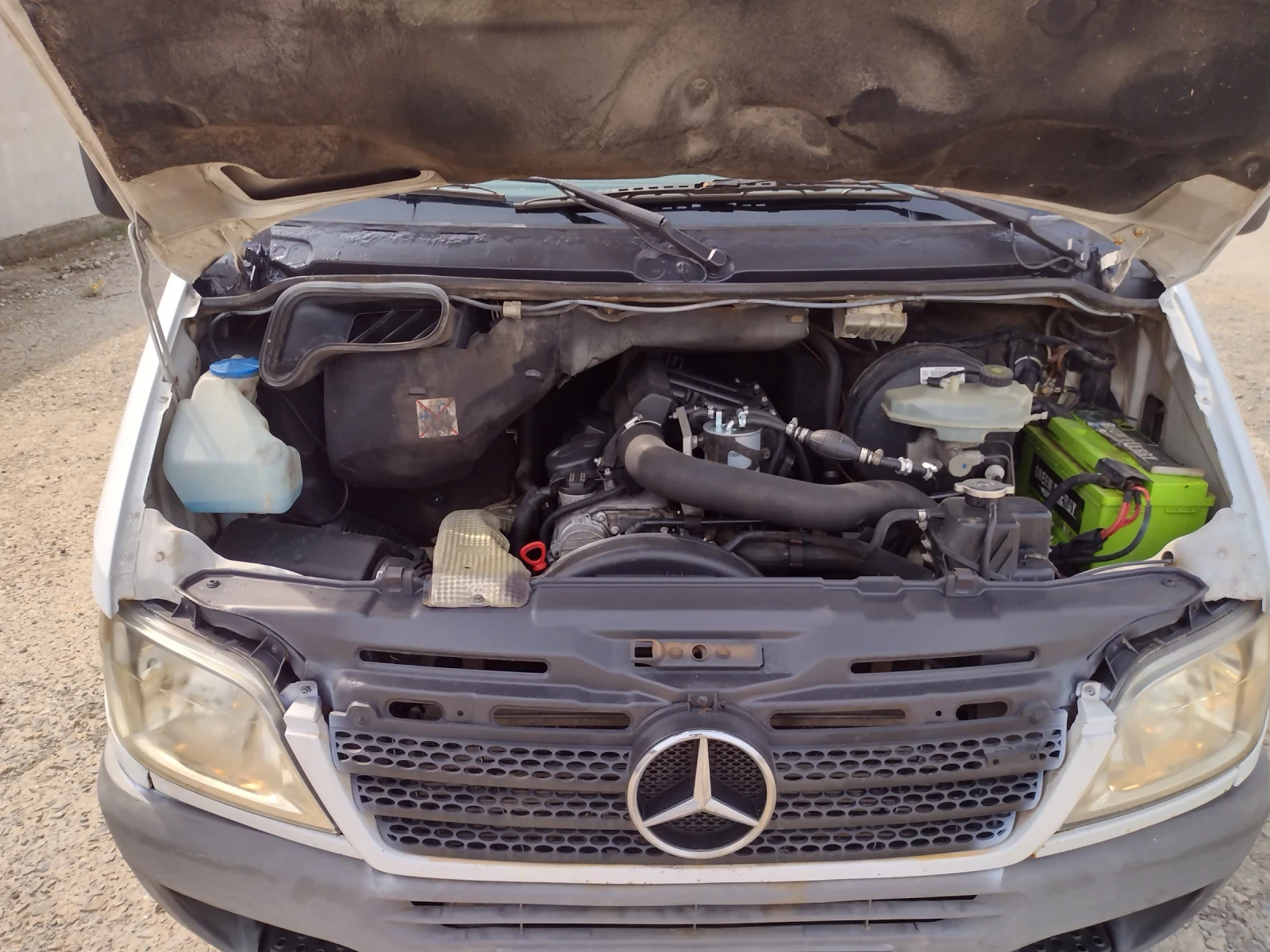 Mercedes-Benz Sprinter 208 CDI - изображение 3