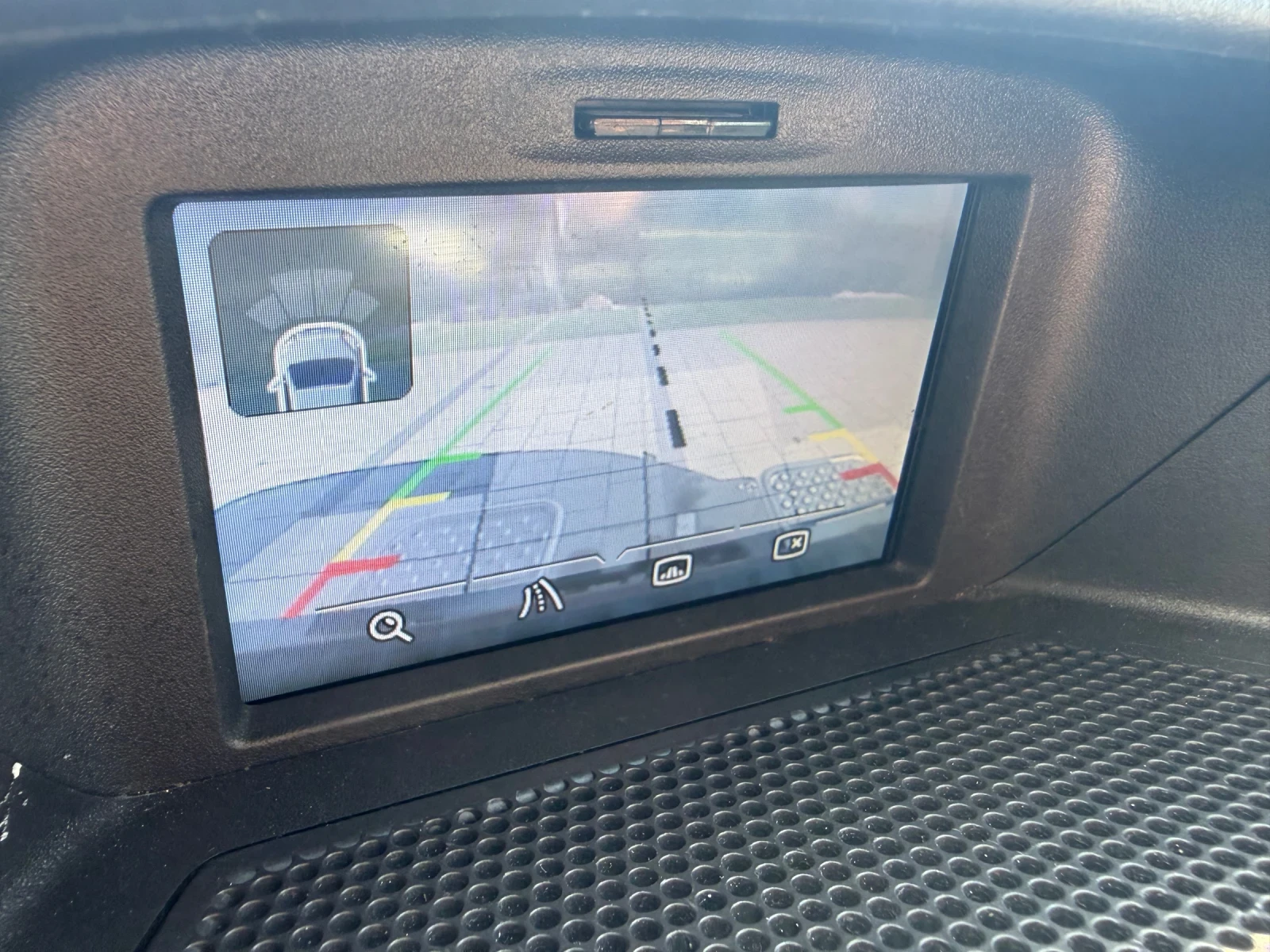 Ford Transit Custom 2.2TDCI 155к.с. L2H1 Товаропътнически 5-местен A/C, снимка 17 - Бусове и автобуси - 55888021