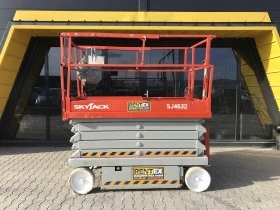 Автовишка Друга марка Ножична Skyjack SJ4632 12м, снимка 2