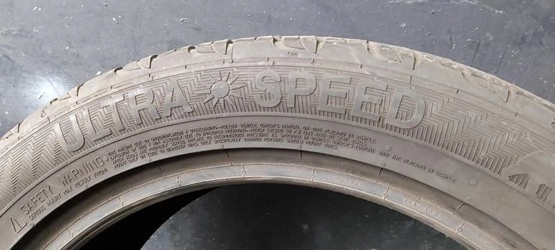 Гуми Летни 245/45R18, снимка 5 - Гуми и джанти - 32781660