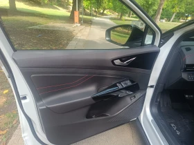 VW ID.4 GTX - 77000 лв. - 13336041 9
