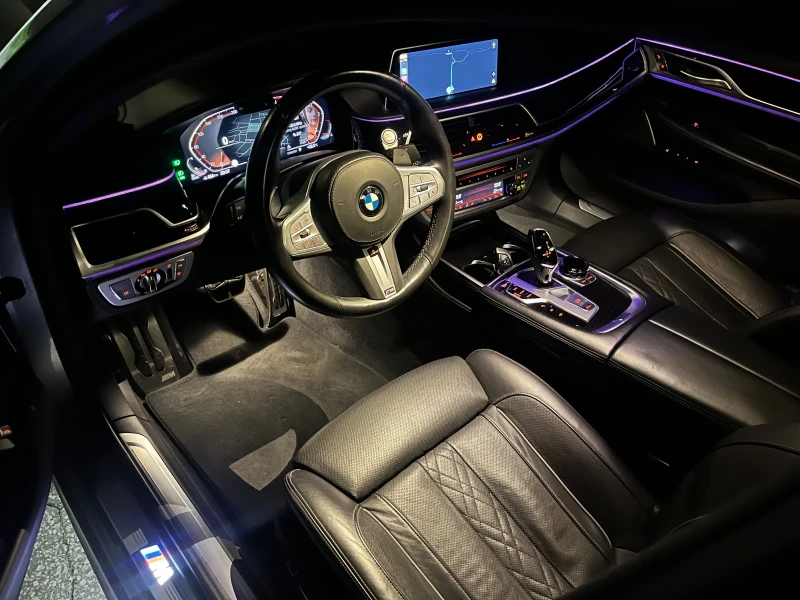 BMW 740 M-PAKET-4x4 //68000 км //SHADOW LINE, снимка 14 - Автомобили и джипове - 48579873