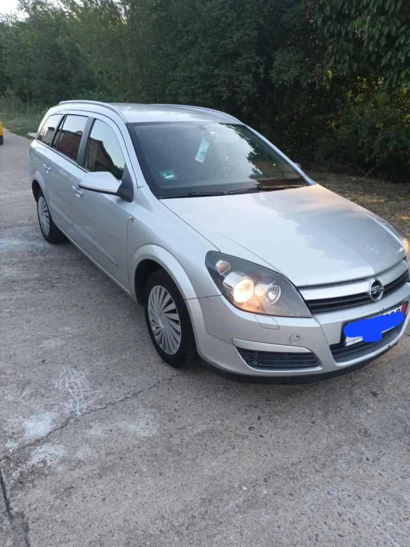 Opel Astra, снимка 1 - Автомобили и джипове - 47731630