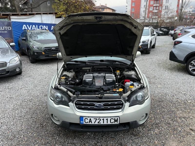 Subaru Outback 3.0 EXECUTIVE, снимка 14 - Автомобили и джипове - 48310400