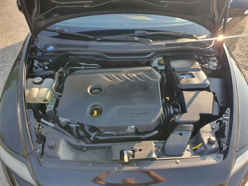 Volvo V50 1.6 d, снимка 13 - Автомобили и джипове - 51464463
