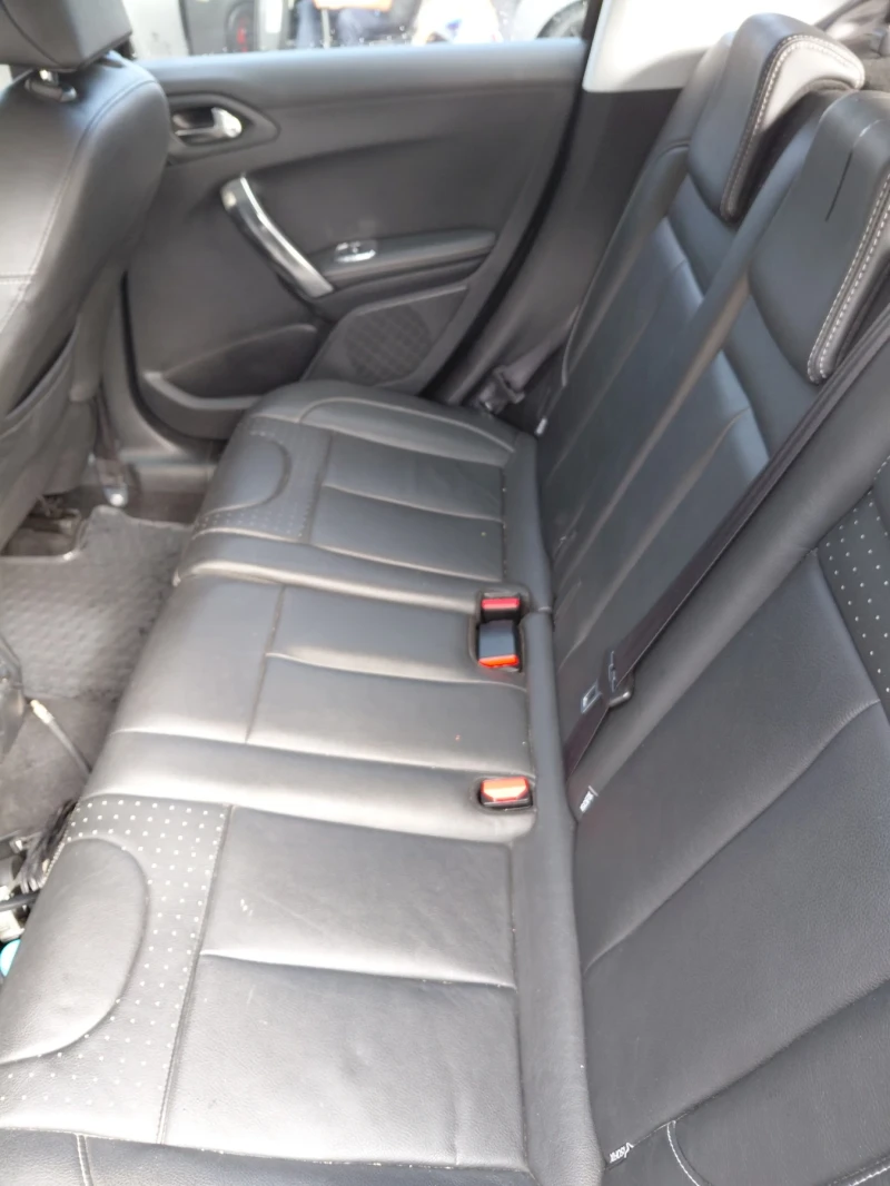 Peugeot 2008 Blue HDI, снимка 2 - Автомобили и джипове - 52060684