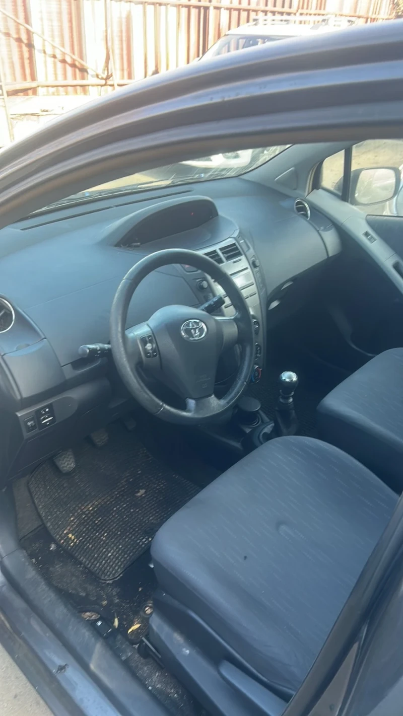 Toyota Yaris 1.4 d4d НОВ ВНОС, снимка 4 - Автомобили и джипове - 52967157