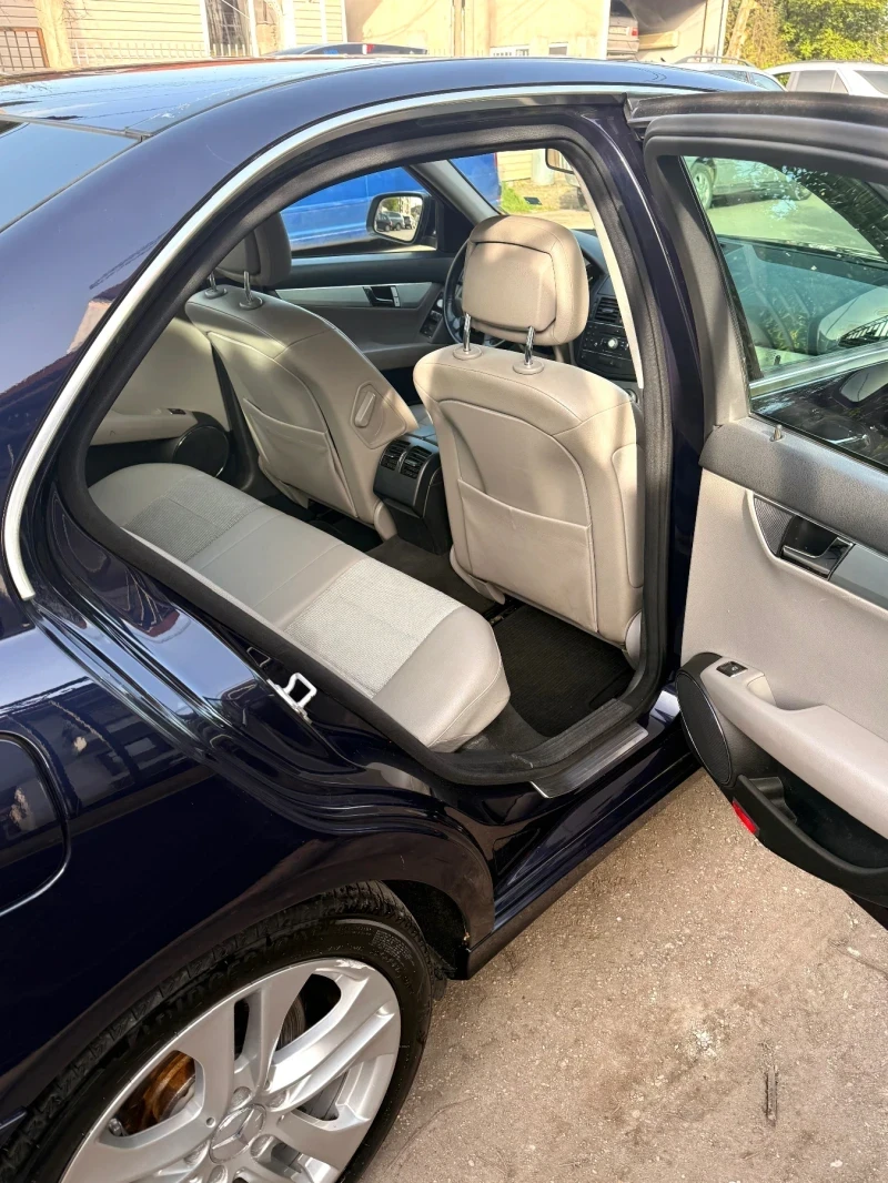 Mercedes-Benz C 350 Mercedes-Benz C350 AVANTGARDE  - изображение 3