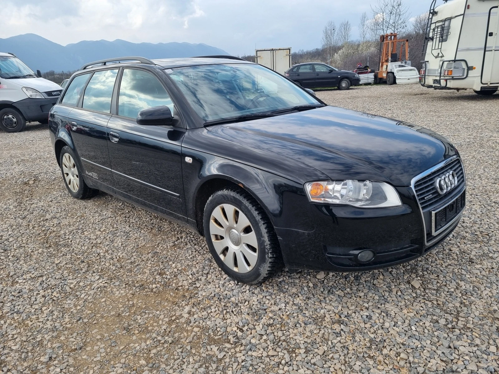 Audi A4 2.0TDI-140PS-4X4 - изображение 3