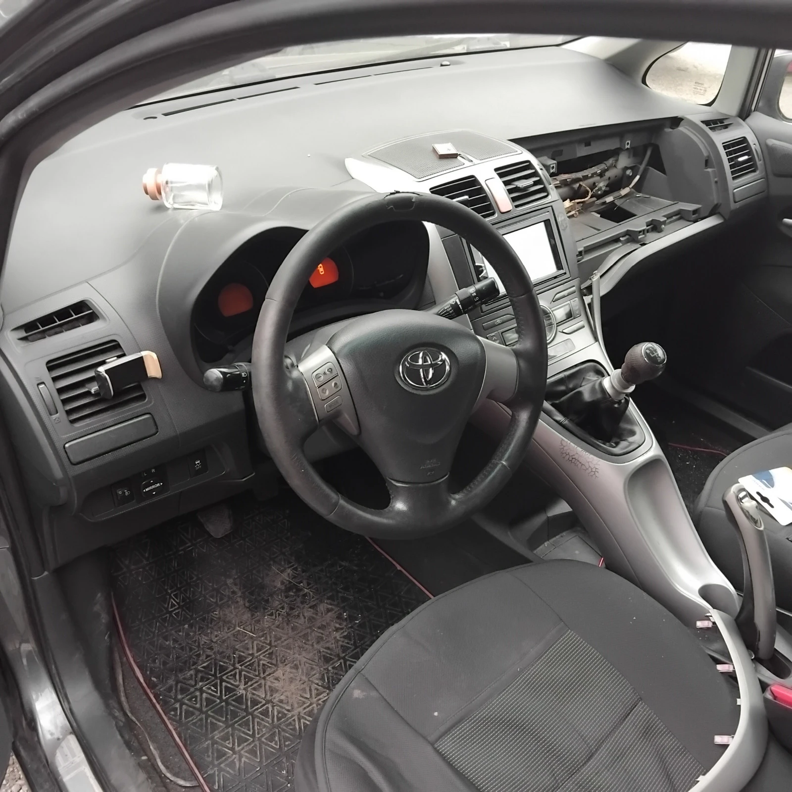 Toyota Auris 2.0d4d 126к.с. - изображение 5