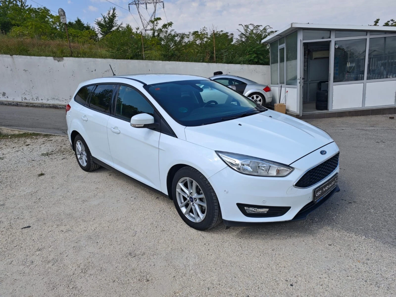 Ford Focus 1.5TDCI* EURO6* NAVI* ОТЛИЧЕН* ЕКСТРИ* ВНОС*  - изображение 6