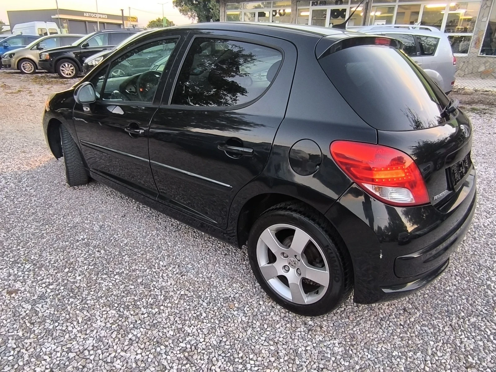 Peugeot 207 Benzin Face - изображение 3