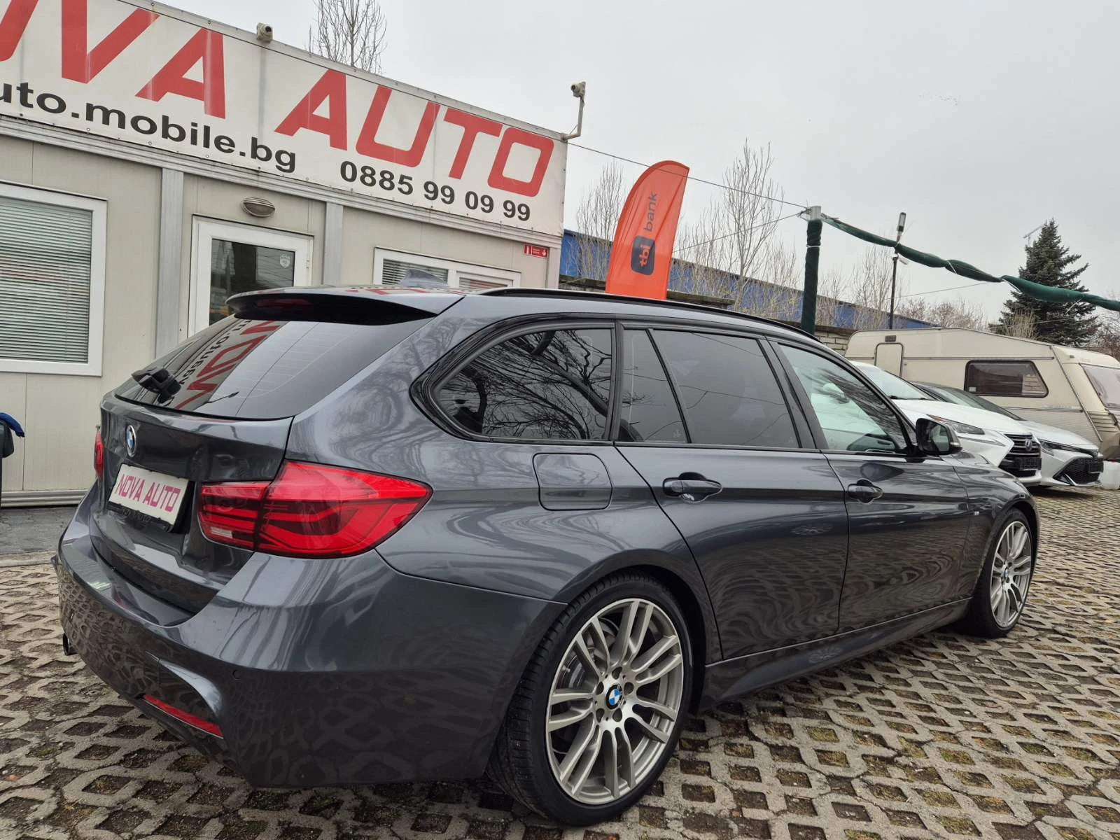 BMW 320 i-M SPORT-158000км-НОВА-СУПЕР СЪСТОЯНИЕ FACE LIFT - изображение 4