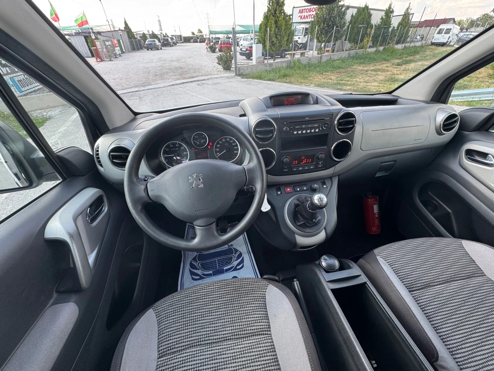 Peugeot Partner 1.6HDI Outdoor Tepee - изображение 10