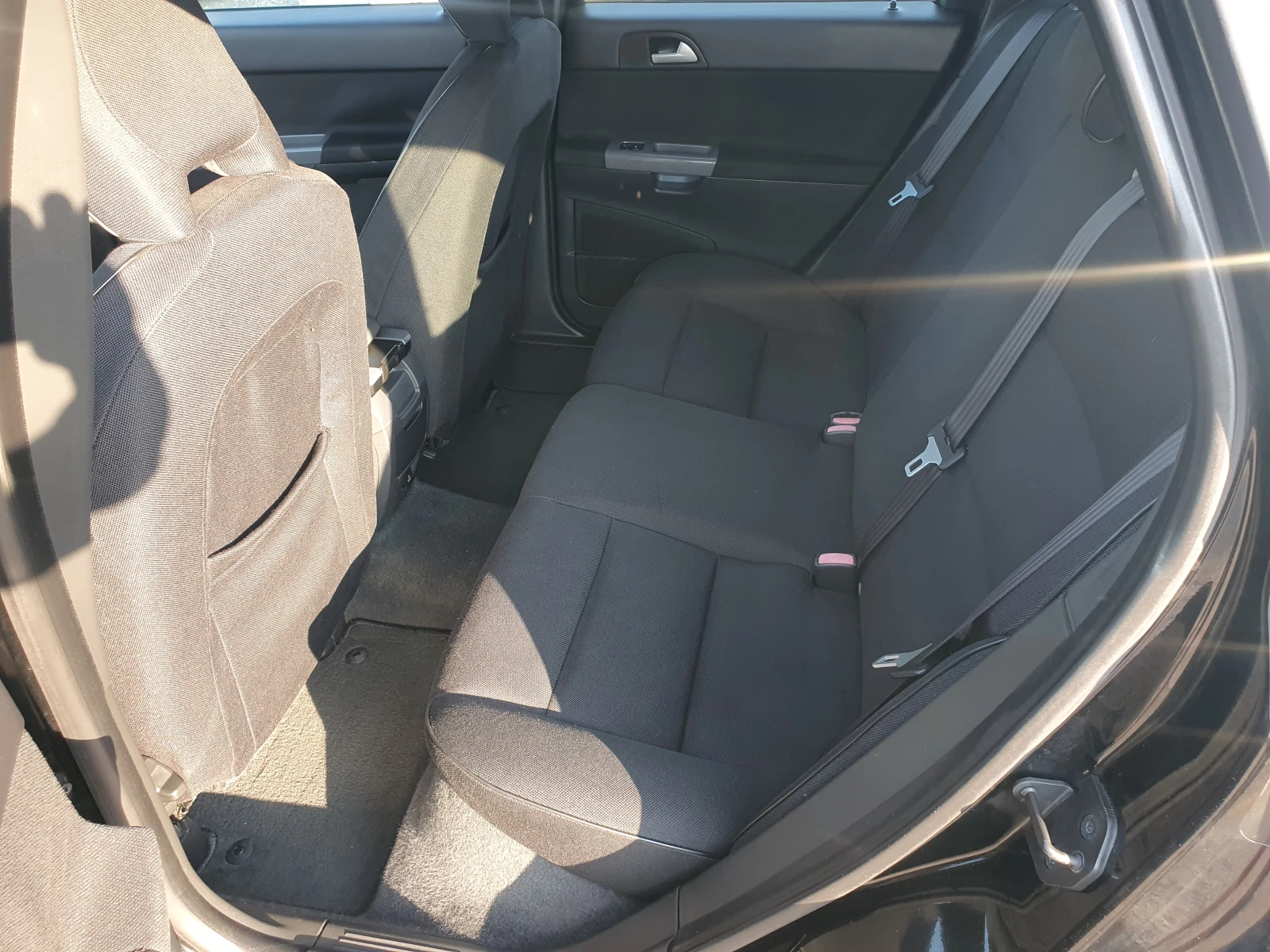 Volvo V50 1.6 d - изображение 8