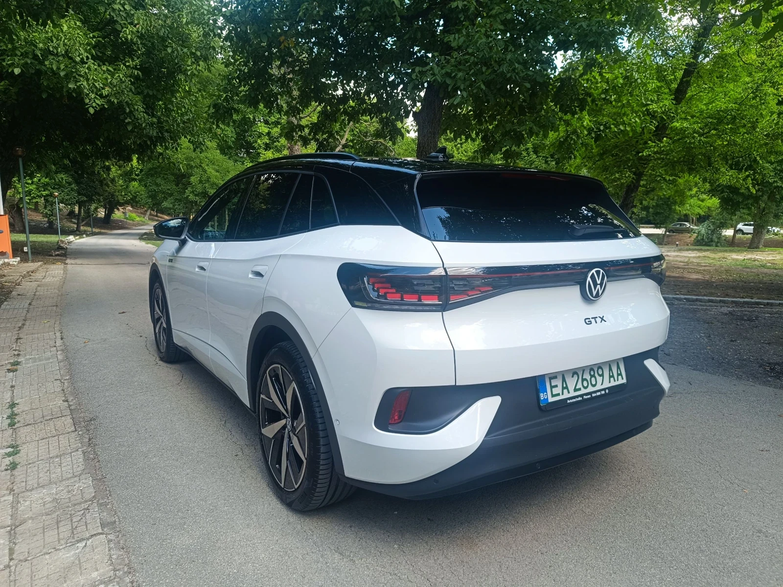 VW ID.4 GTX - изображение 7