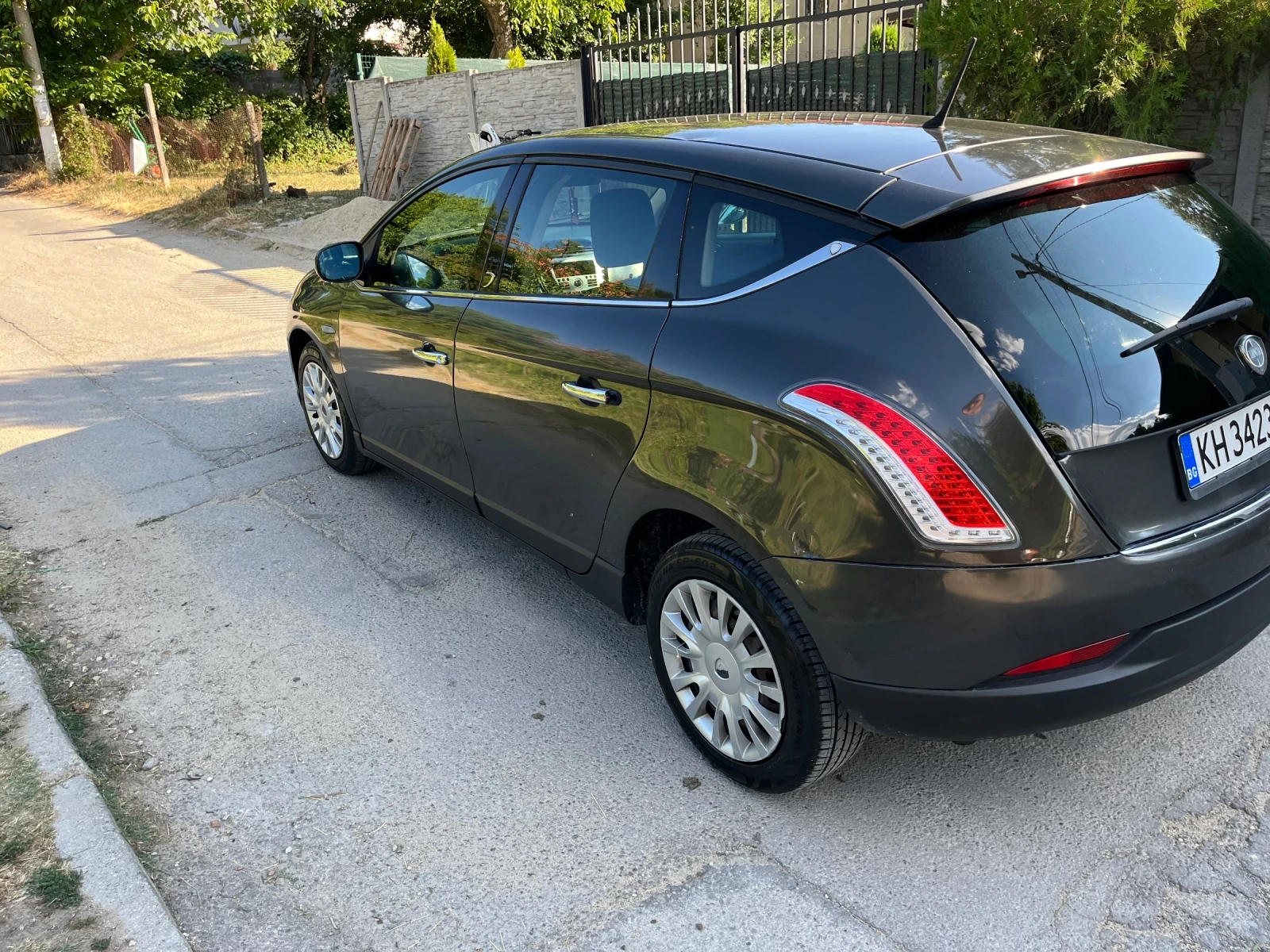 Lancia Delta 1.6 - изображение 3