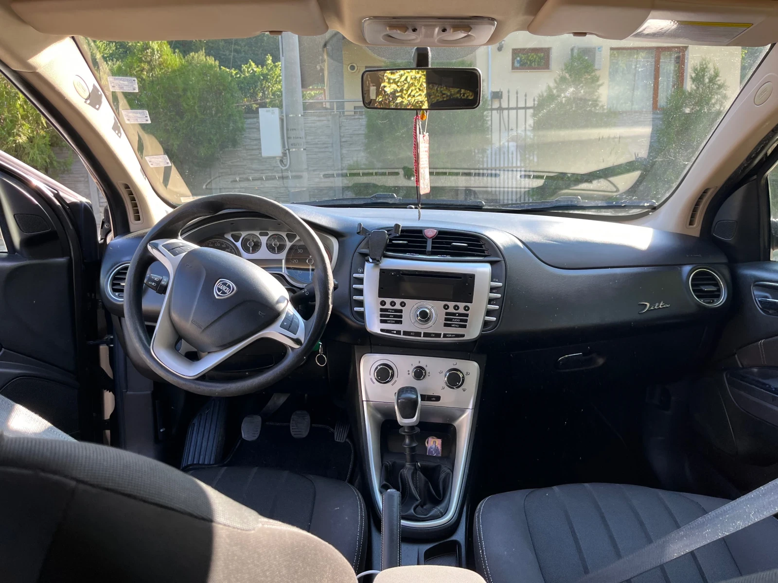 Lancia Delta 1.6 - изображение 5