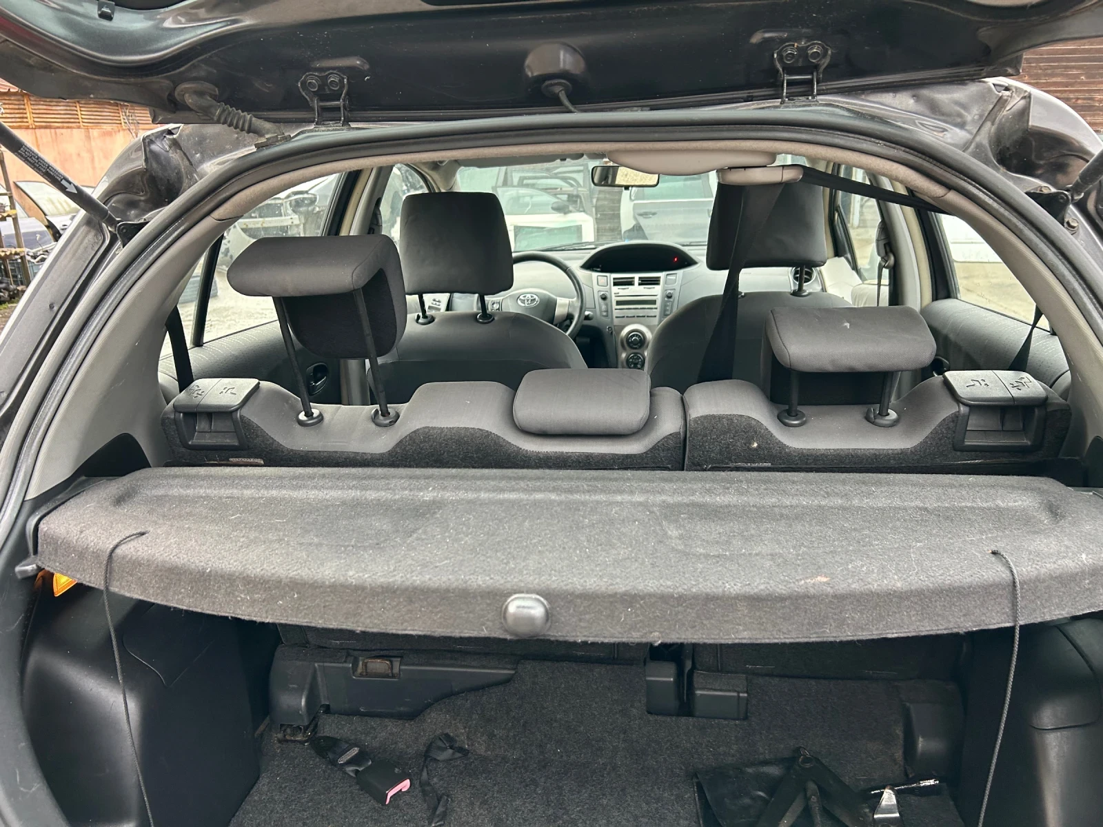 Toyota Yaris 1.4 d4d ��� ���� | Mobile.bg � ����������� 11