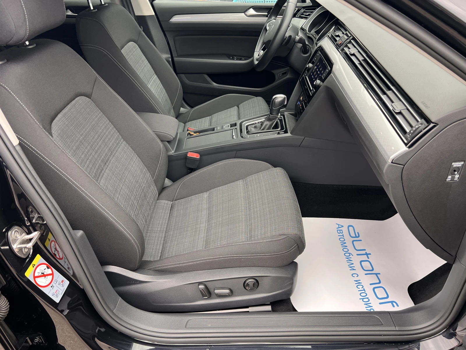 VW Passat BUSINESS/2.0TDI/200k.c./7AT/4MOTION/N1, снимка 9 - Автомобили и джипове - 53915168