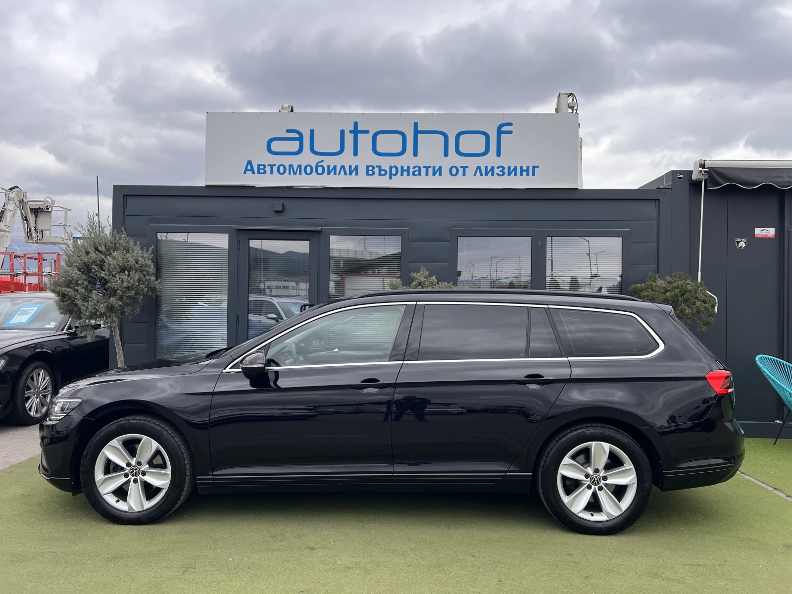 VW Passat BUSINESS/2.0TDI/200k.c./7AT/4MOTION/N1, снимка 2 - Автомобили и джипове - 53915168