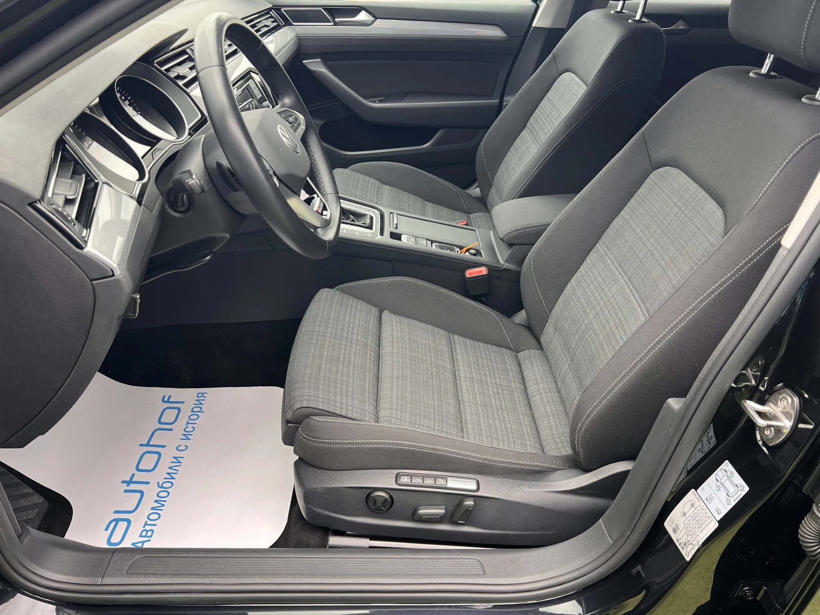 VW Passat BUSINESS/2.0TDI/200k.c./7AT/4MOTION/N1, снимка 8 - Автомобили и джипове - 53915168