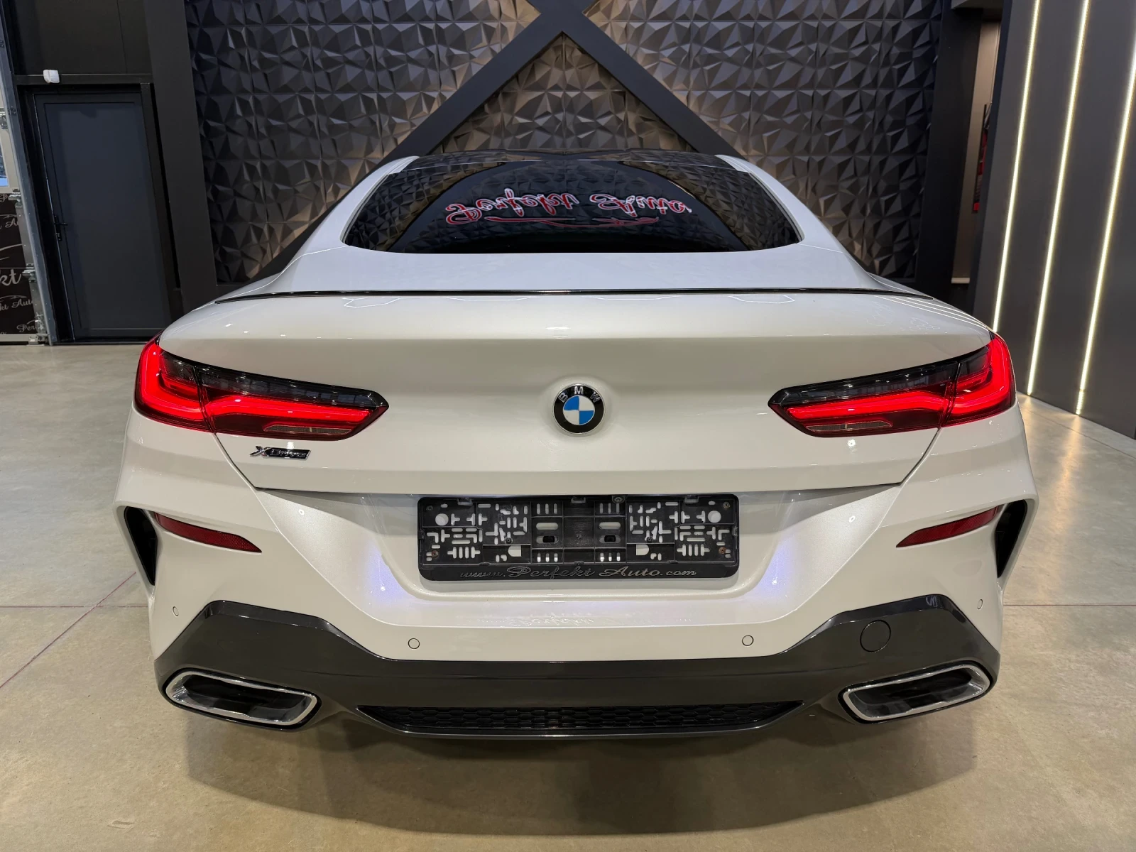 BMW 840 d xDrive * FULL Екстри* M PACKET* HARMAN/KARDON* S, снимка 4 - Автомобили и джипове - 53964989