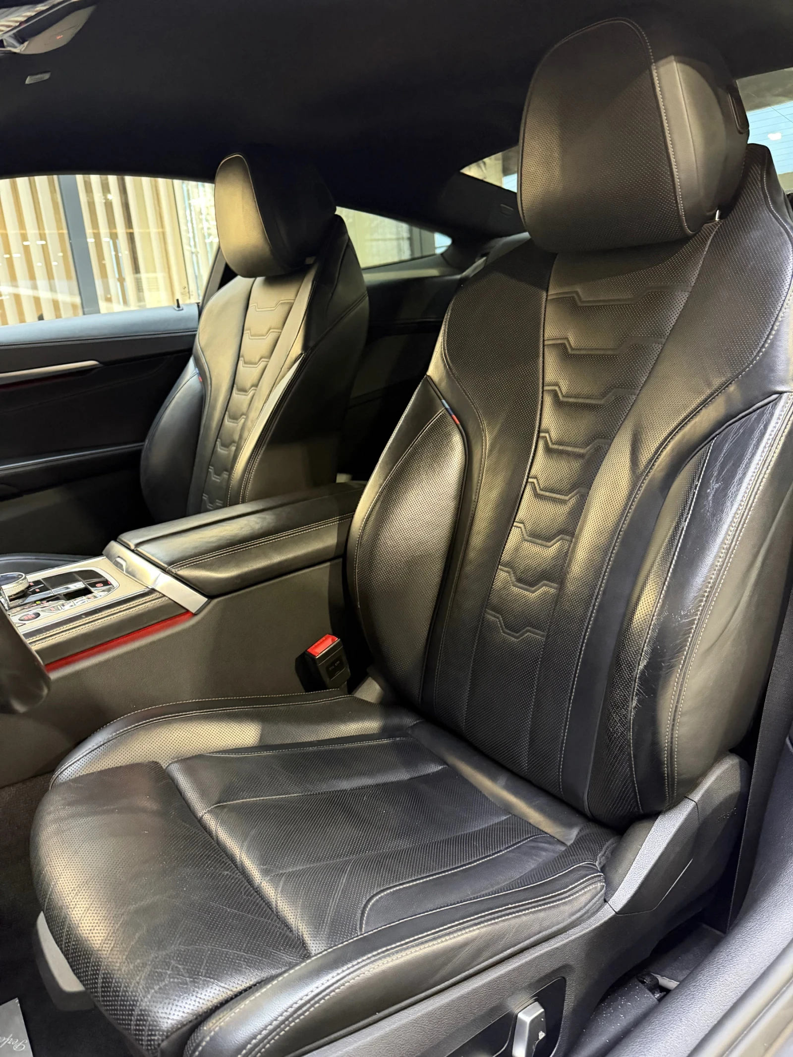 BMW 840 d xDrive * FULL Екстри* M PACKET* HARMAN/KARDON* S, снимка 15 - Автомобили и джипове - 53964989