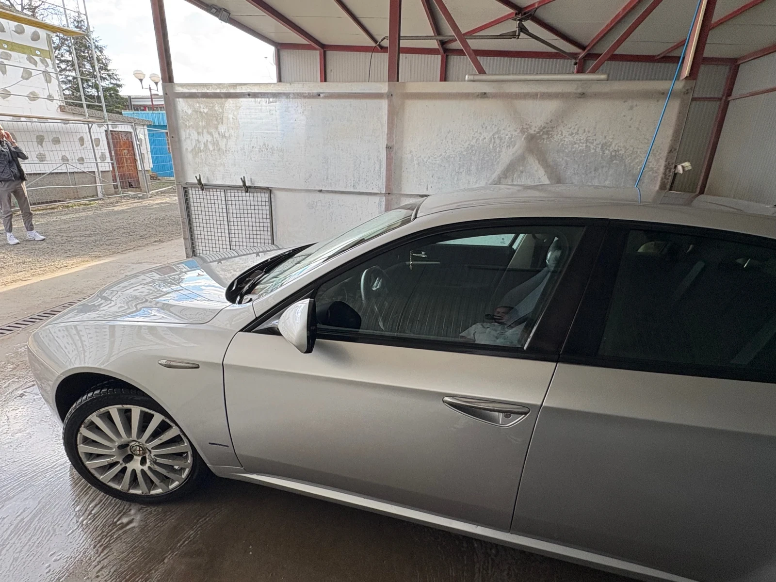 Alfa Romeo 159 2.2jts, снимка 3 - Автомобили и джипове - 54184533