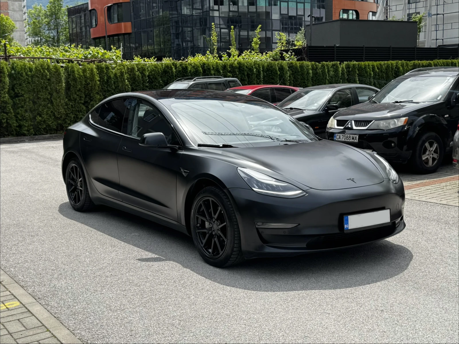 Tesla Model 3 LONG RANGE DUAL MOTOR | ЕВРОПЕЙСКА ГАРАНЦИЯ, снимка 3 - Автомобили и джипове - 54620673