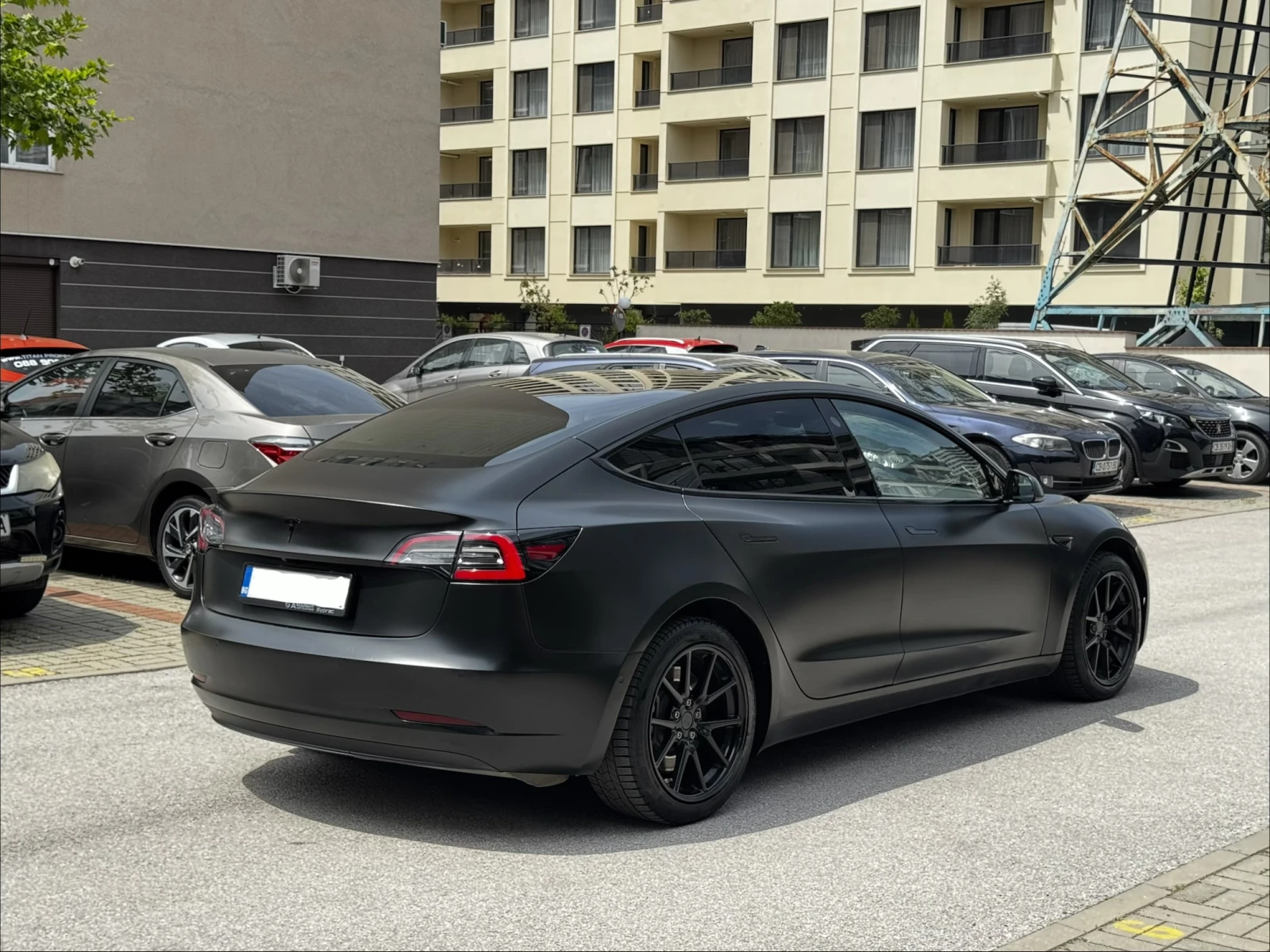 Tesla Model 3 LONG RANGE DUAL MOTOR | ЕВРОПЕЙСКА ГАРАНЦИЯ, снимка 5 - Автомобили и джипове - 54620673