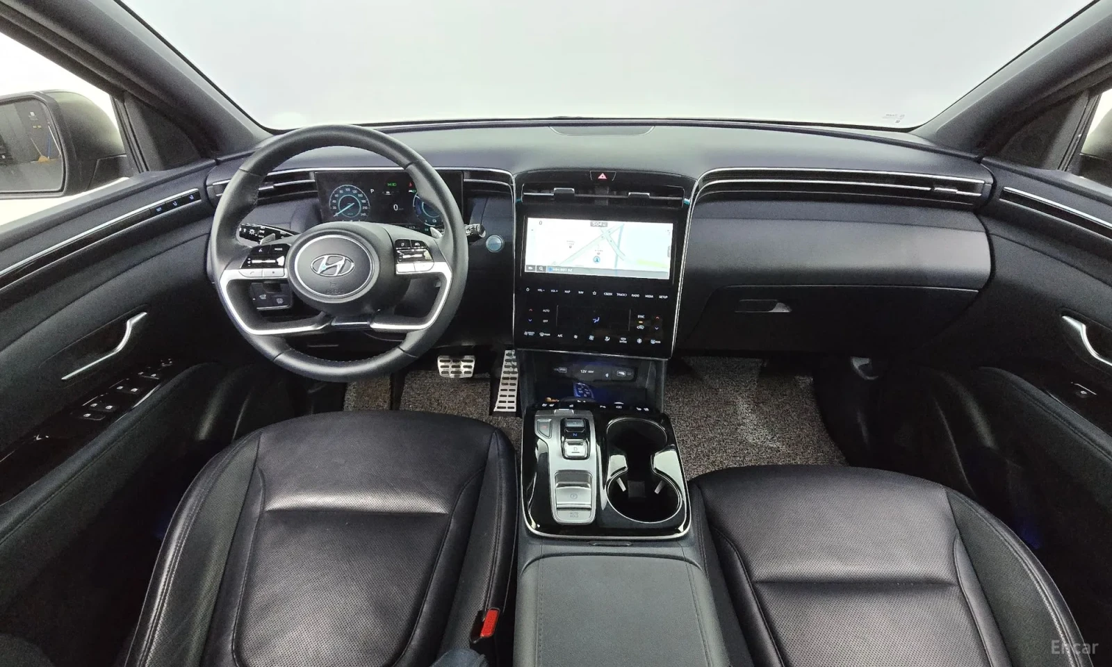 Hyundai Tucson, снимка 7 - Автомобили и джипове - 55193476