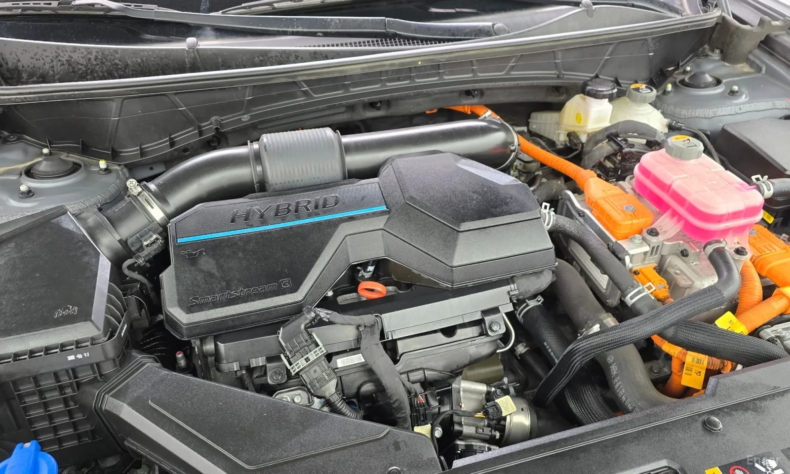 Hyundai Tucson, снимка 6 - Автомобили и джипове - 55193476