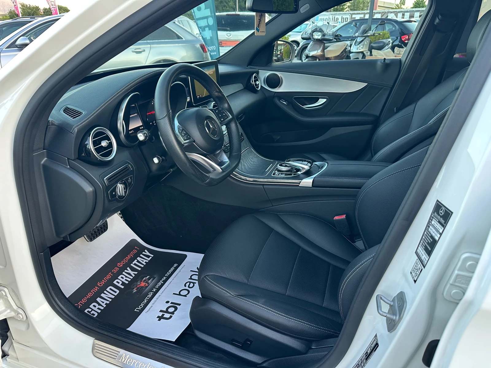 Mercedes-Benz C 220 AMG OPTION* FULL LED* NAVI* TOP* , снимка 10 - Автомобили и джипове - 55236781